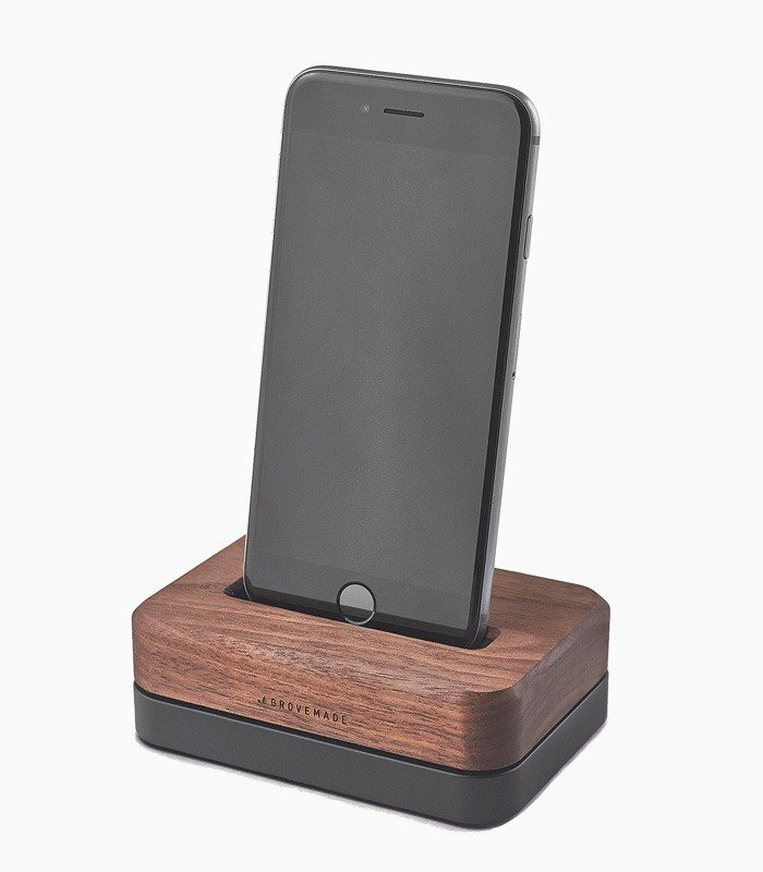 iphone-dock-1 iPhone dock - Image 1
